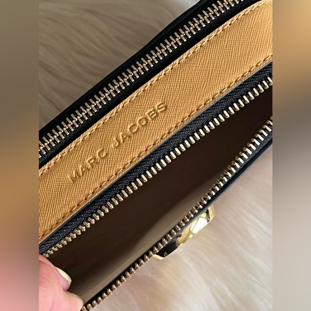 Marc Jacobs The Snapshot - Picture 11 of 16